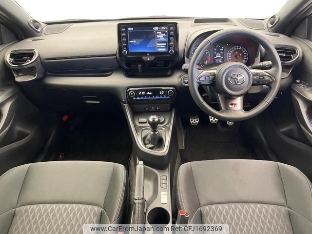 toyota yaris 2021 CFJ1692369 image 2