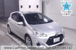 toyota aqua 2015 -TOYOTA 【広島 502ﾆ3200】--AQUA NHP10-6406114---TOYOTA 【広島 502ﾆ3200】--AQUA NHP10-6406114-