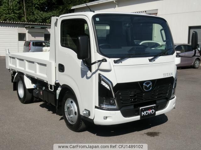 mazda titan 2025 CFJ1489102 image 1