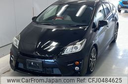 toyota prius 2013 -TOYOTA--Prius ZVW30-5715720---TOYOTA--Prius ZVW30-5715720-