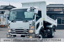 isuzu forward 2012 CFJ1703044