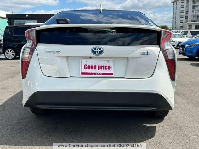 toyota prius 2016 quick_quick_DAA-ZVW50_ZVW50-6021882 image 2