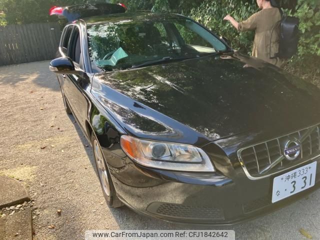 volvo v70 2011 CFJ1842642 image 2