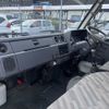 toyota hiace-truck 1992 NIKYO_TB76629 image 25
