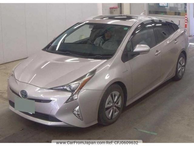 toyota prius 2015 quick_quick_DAA-ZVW51_ZVW51-8000335 image 1