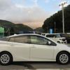 toyota prius 2018 quick_quick_DAA-ZVW50_ZVW50-6157371 image 3