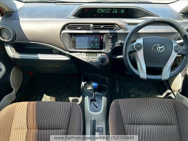 toyota aqua 2013 -TOYOTA--AQUA DAA-NHP10--NHP10-2212049---TOYOTA--AQUA DAA-NHP10--NHP10-2212049- image 2
