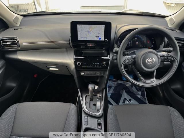 toyota yaris-cross 2024 CFJ1760594 image 2