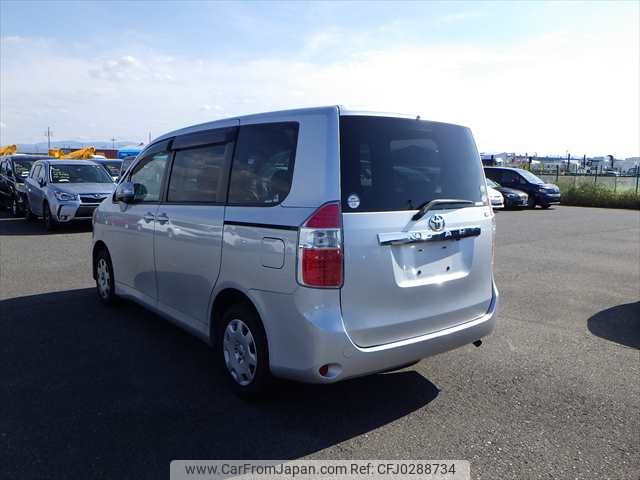 toyota noah 2008 NIKYO_NA80062 image 1