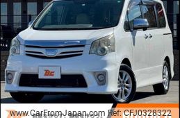 toyota noah 2012 -TOYOTA--Noah DBA-ZRR70W--ZRR70-0493175---TOYOTA--Noah DBA-ZRR70W--ZRR70-0493175-