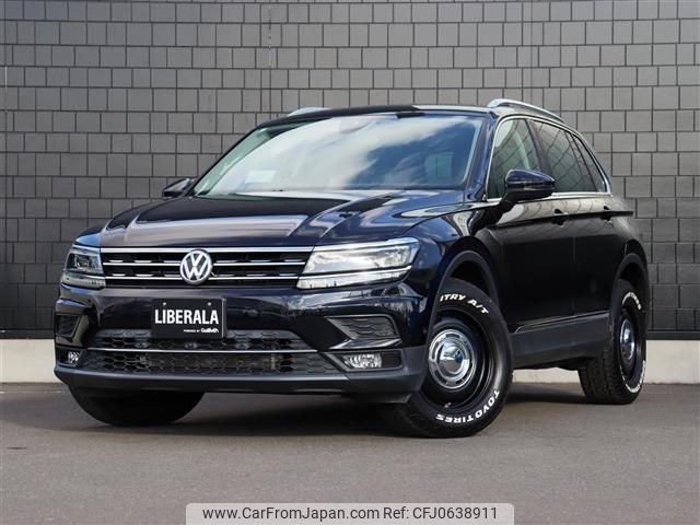 volkswagen tiguan 2020 -VOLKSWAGEN--VW Tiguan LDA-5NDFGF--WVGZZZ5NZKW879064---VOLKSWAGEN--VW Tiguan LDA-5NDFGF--WVGZZZ5NZKW879064- image 1