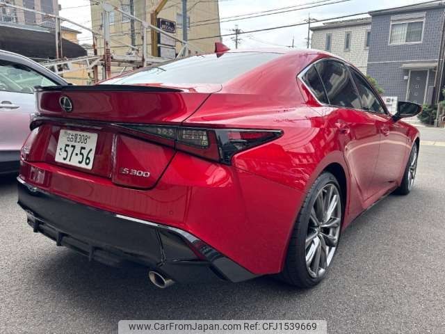 lexus is 2021 CFJ1539669 image 2