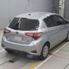 toyota vitz 2018 -TOYOTA--Vitz DAA-NHP130--NHP130-2032368---TOYOTA--Vitz DAA-NHP130--NHP130-2032368- image 2