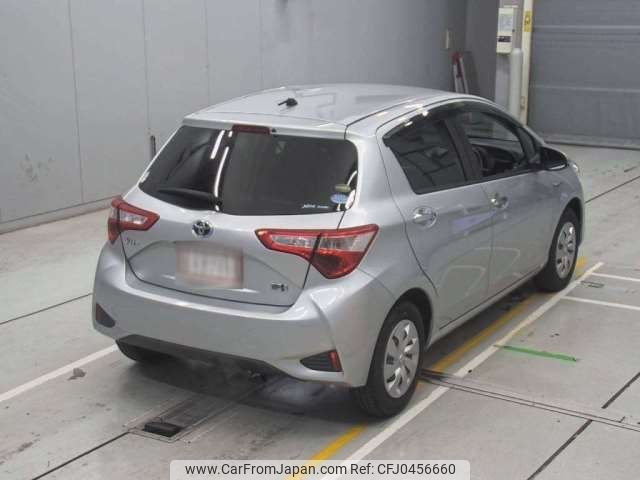 toyota vitz 2018 -TOYOTA--Vitz DAA-NHP130--NHP130-2032368---TOYOTA--Vitz DAA-NHP130--NHP130-2032368- image 2