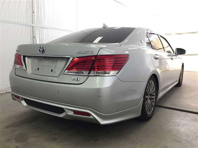 toyota crown-majesta 2014 521449-GWS214-6000107 image 1