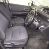 toyota sienta 2016 -TOYOTA--Sienta NSP170G-7041067---TOYOTA--Sienta NSP170G-7041067- image 6