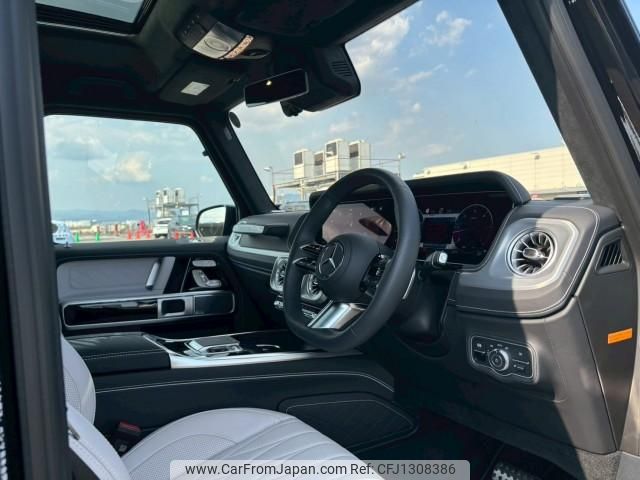 mercedes-benz g-class 2024 quick_quick_3CA-465310C_W1N4653102X005924 image 2