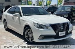 toyota crown 2014 -TOYOTA--Crown DAA-AWS210--AWS210-6076564---TOYOTA--Crown DAA-AWS210--AWS210-6076564-