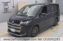 toyota noah 2022 -TOYOTA 【滋賀 301ﾏ9930】--Noah 6AA-ZWR90W--ZWR90W-8002433---TOYOTA 【滋賀 301ﾏ9930】--Noah 6AA-ZWR90W--ZWR90W-8002433-