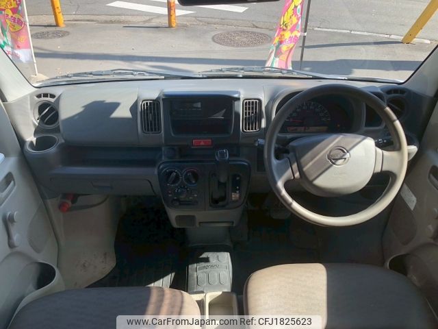 nissan clipper-van 2017 CFJ1825623 image 2