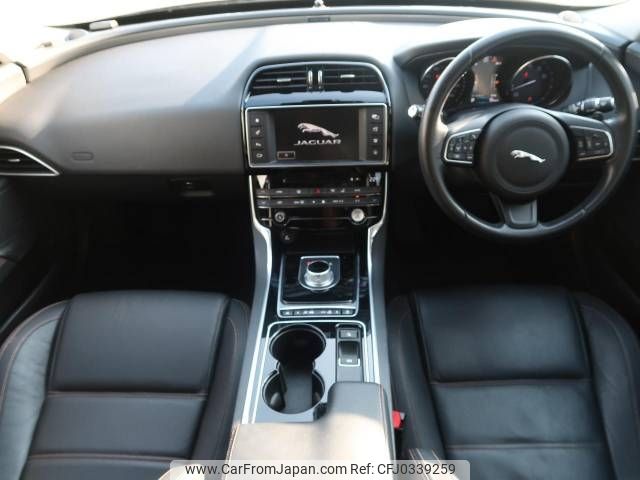 jaguar xe 2016 -JAGUAR--Jaguar XE CBA-JA2GA--SAJAB4AG2GA936449---JAGUAR--Jaguar XE CBA-JA2GA--SAJAB4AG2GA936449- image 2