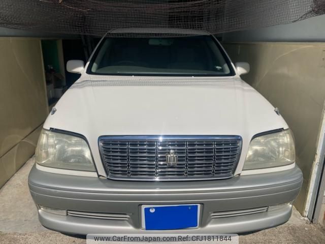 toyota crown 2000 CFJ1811844 image 1