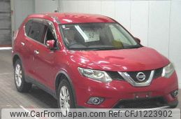 nissan x-trail 2014 -NISSAN--X-Trail NT32-505690---NISSAN--X-Trail NT32-505690-