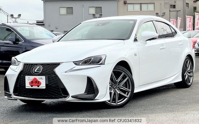 lexus is 2017 GOO_JP_700050301430241018004 image 1