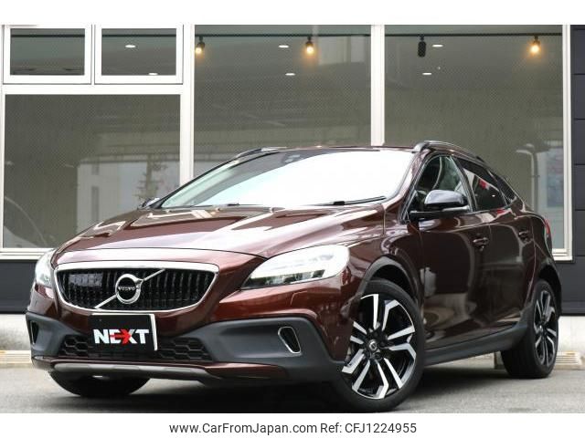 volvo v40 2018 quick_quick_CBA-MB420XC_YV1MZ402CK2172581 image 1