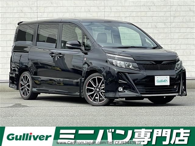 toyota voxy 2018 -TOYOTA--Voxy DBA-ZRR80W--ZRR80-0363793---TOYOTA--Voxy DBA-ZRR80W--ZRR80-0363793- image 1