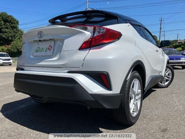 toyota c-hr 2022 CFJ1632332 image 2