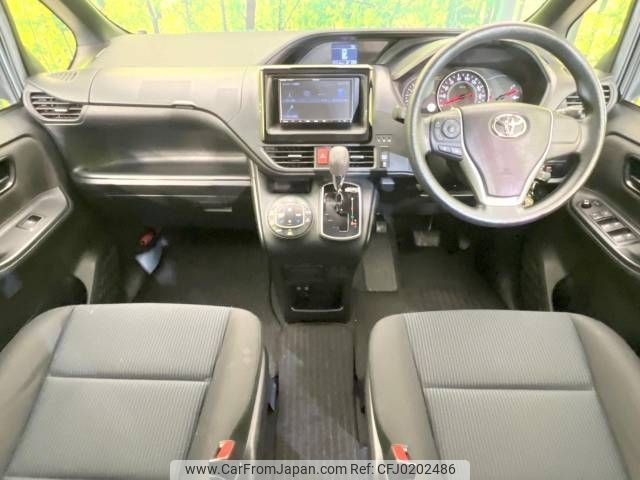 toyota voxy 2019 -TOYOTA--Voxy DBA-ZRR80G--ZRR80-0539203---TOYOTA--Voxy DBA-ZRR80G--ZRR80-0539203- image 2