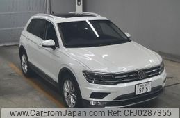 volkswagen tiguan 2016 -VOLKSWAGEN--VW Tiguan WVGZZZ5NZHW839255---VOLKSWAGEN--VW Tiguan WVGZZZ5NZHW839255-