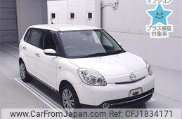 mazda verisa 2013 CFJ1834171