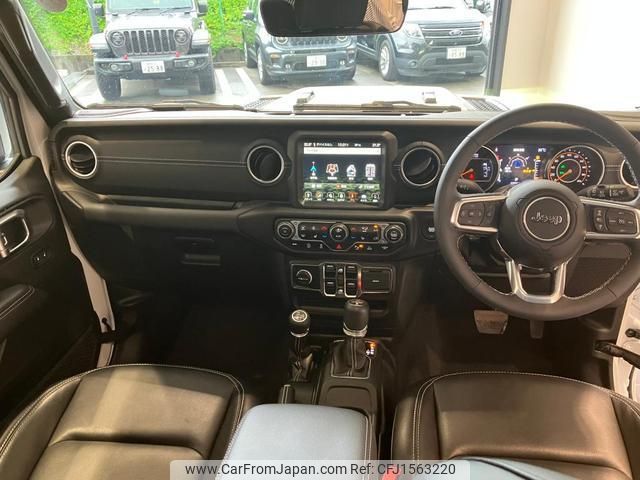 jeep wrangler 2024 CFJ1563220 image 2