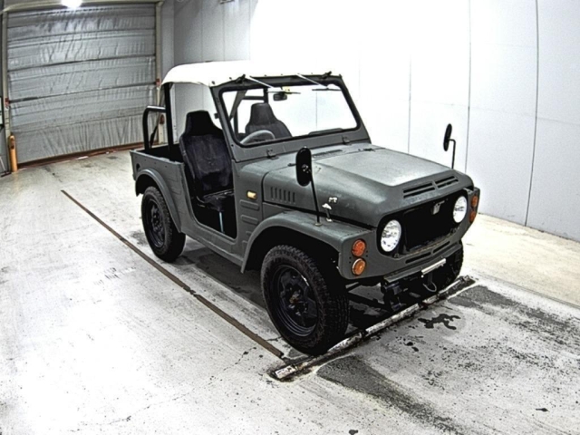 car_6b998c67-300f-4bb7-a814-