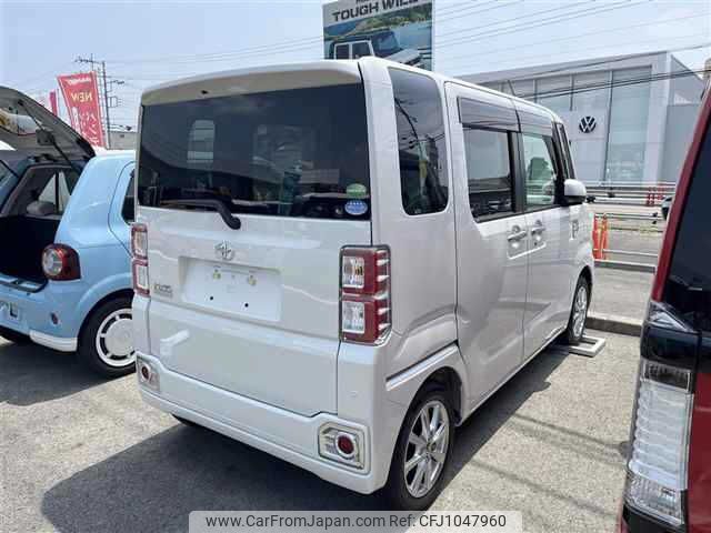 toyota pixis-mega 2018 -TOYOTA--Pixis Mega LA700A--0017867---TOYOTA--Pixis Mega LA700A--0017867- image 2