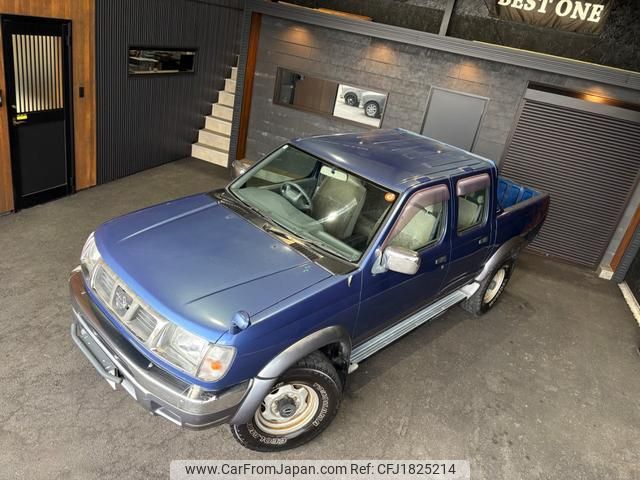 nissan datsun-pickup 1998 CFJ1825214 image 2