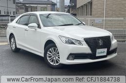 toyota crown 2013 CFJ1884738