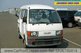 daihatsu-hijet-van-1995-1500-car_6bb8f47b-6ac5-4a53-a9f4-d86a987fa496