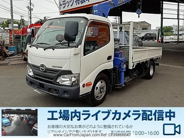 hino dutro 2018 GOO_NET_EXCHANGE_0803382A30240605W002 image 1