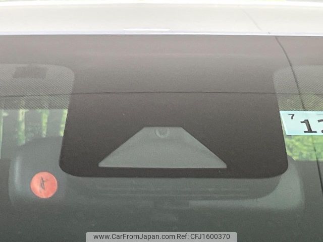 toyota aqua 2022 CFJ1600370 image 2