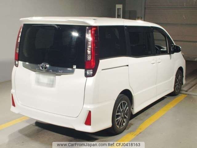 toyota noah 2014 -TOYOTA 【徳島 352ﾛ 77】--Noah DBA-ZRR80W--ZRR80-0079258---TOYOTA 【徳島 352ﾛ 77】--Noah DBA-ZRR80W--ZRR80-0079258- image 2