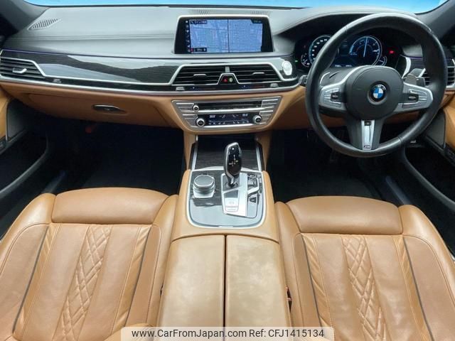 bmw 7-series 2017 quick_quick_7A30_WBA7A22000G855922 image 2