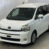 toyota voxy 2013 CFJ1757602 image 1