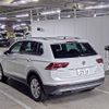 volkswagen tiguan 2018 -VOLKSWAGEN--VW Tiguan WVGZZZ5NZJW980564---VOLKSWAGEN--VW Tiguan WVGZZZ5NZJW980564- image 6