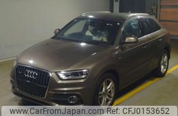 audi q3 2015 quick_quick_ABA-8UCCZF_WAUZZZ8U5ER147665