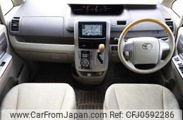 toyota noah 2008 504928-926875