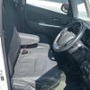 nissan dayz-roox 2016 CFJ1840283 image 22