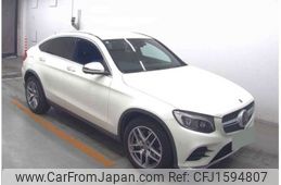 mercedes-benz glc-class 2017 CFJ1594807